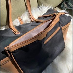 Large purse/ travel handbag